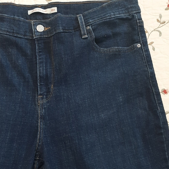 Levi's Women's 18 W 721 High Rise Skinny Jeans - Dark Blue - Picture 4 of 14